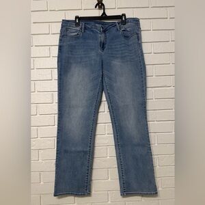 Calvin Klein Women’s Straight Leg Jeans Size 33x32 Medium Wash